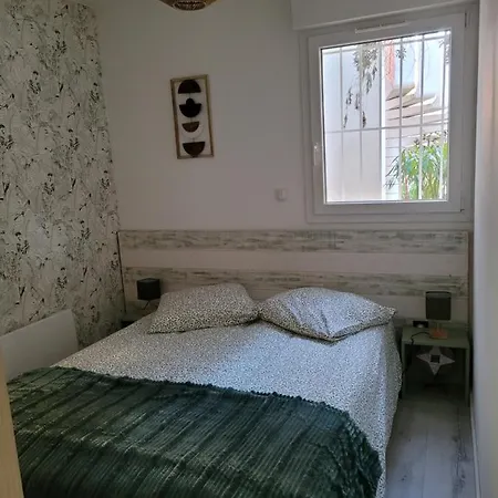 Apartment Tahiti Beach, T2 A La Mer, Piscine, Terrasse Et Parking