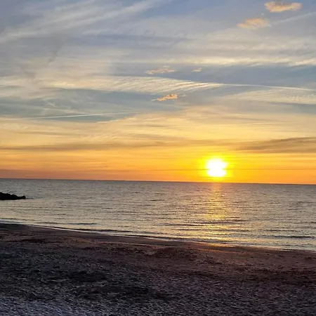 Tahiti Beach, T2 A La Mer, Piscine, Terrasse Et Parking Apartamento