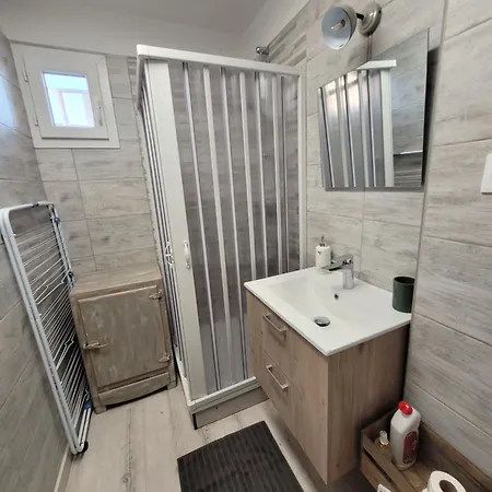 Apartment Tahiti Beach, T2 A La Mer, Piscine, Terrasse Et Parking Frontignan